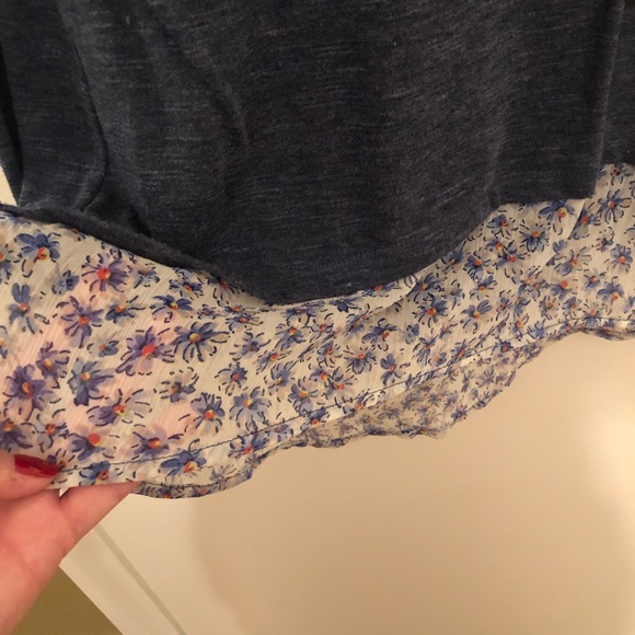 Mossimo sweater - Picture 2 of 4